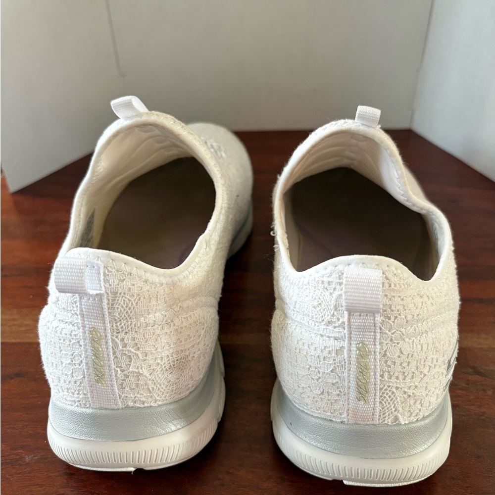Skechers Women's Air-Cooled Memory Foam Sneakers Size 9.5 White Lace - Picture 4 of 10